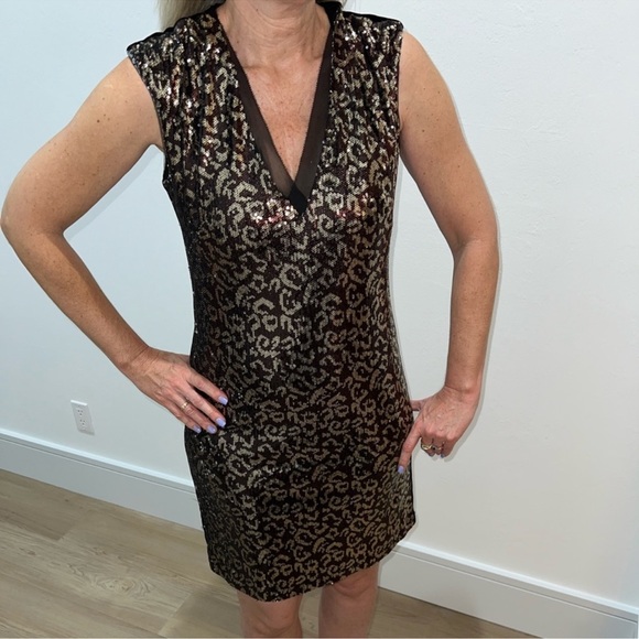 WHBM Leopard-Sequin Shift Dress - Size 8 - Picture 8 of 9